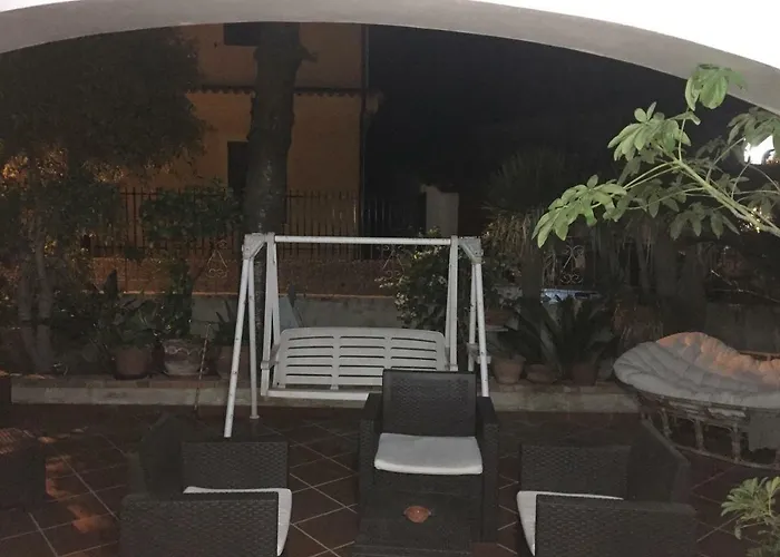 Orion בית הארחה 3*