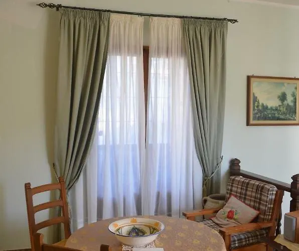 招待所 Orion 特罗佩阿